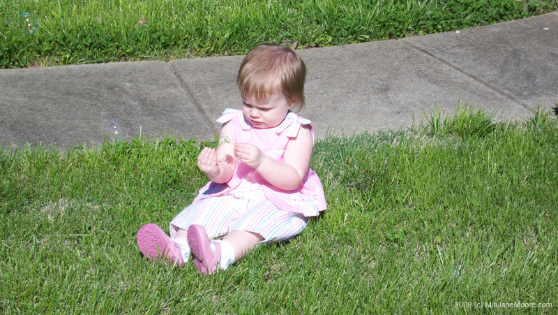 MiaMoore0409 057