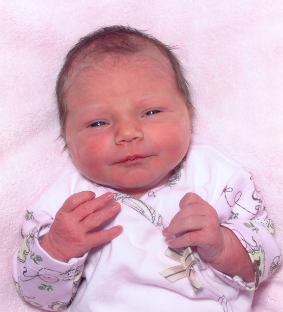 Mia Moore's first official baby photo 12-22-2007